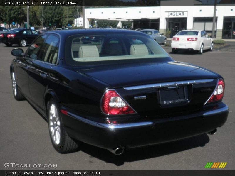 Ebony Black / Barley 2007 Jaguar XJ XJ8