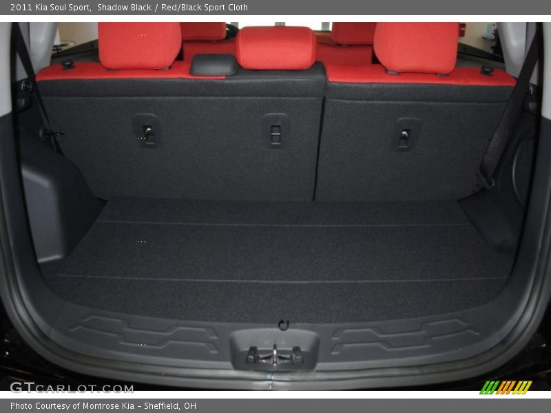 Shadow Black / Red/Black Sport Cloth 2011 Kia Soul Sport