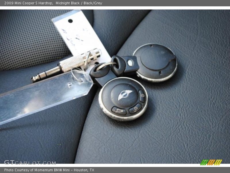 Midnight Black / Black/Grey 2009 Mini Cooper S Hardtop