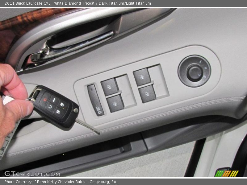 White Diamond Tricoat / Dark Titanium/Light Titanium 2011 Buick LaCrosse CXL