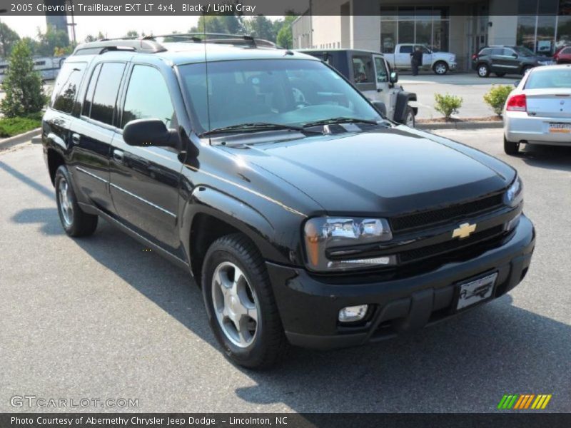 Black / Light Gray 2005 Chevrolet TrailBlazer EXT LT 4x4
