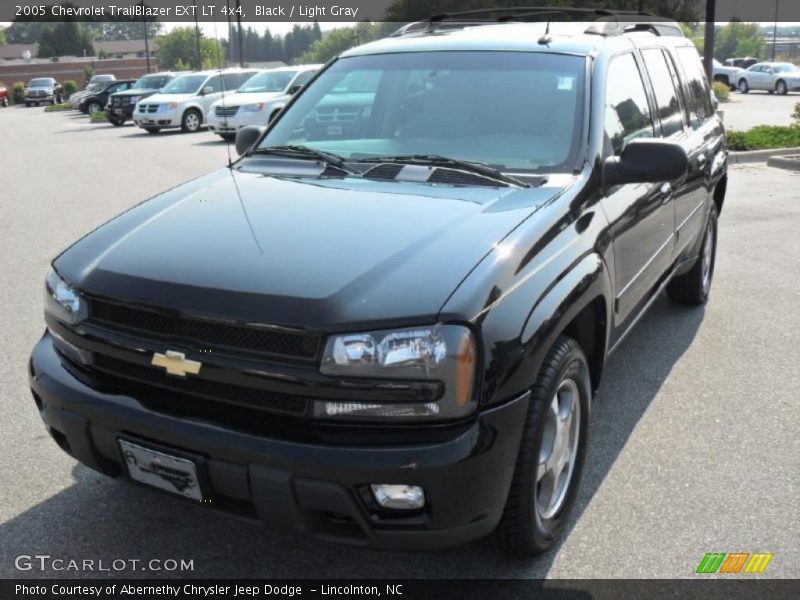 Black / Light Gray 2005 Chevrolet TrailBlazer EXT LT 4x4