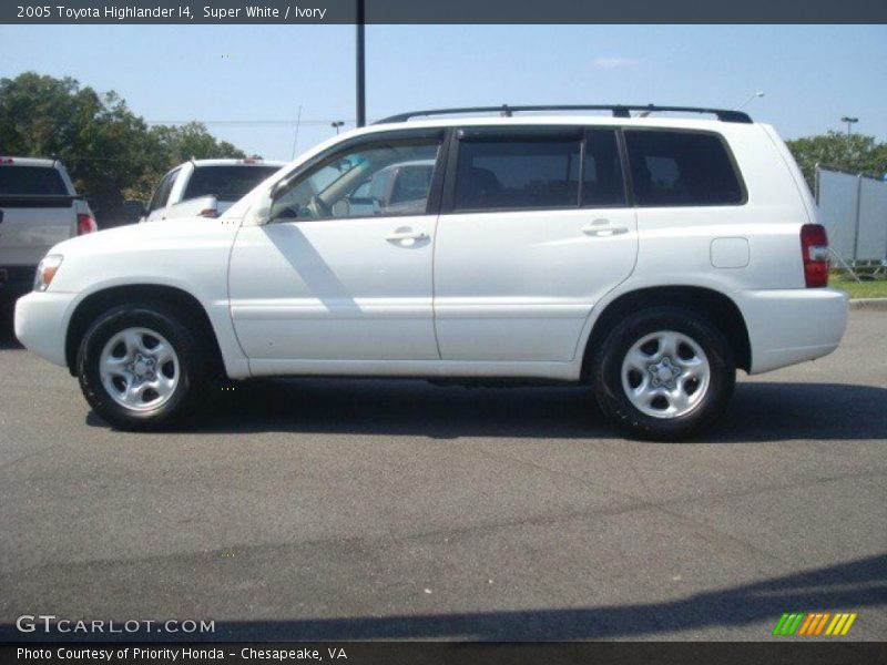Super White / Ivory 2005 Toyota Highlander I4