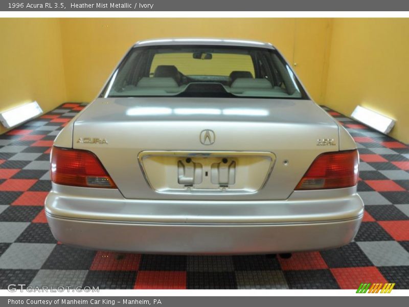 Heather Mist Metallic / Ivory 1996 Acura RL 3.5