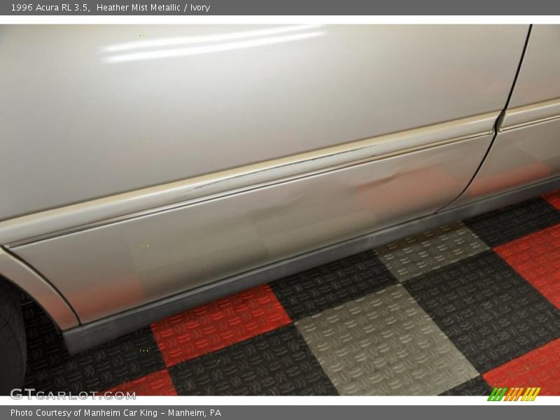 Heather Mist Metallic / Ivory 1996 Acura RL 3.5