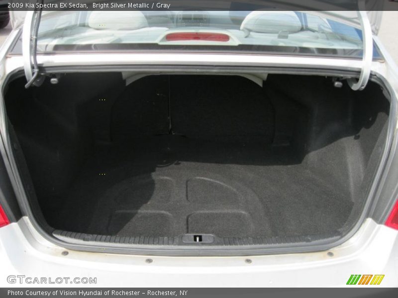 Bright Silver Metallic / Gray 2009 Kia Spectra EX Sedan