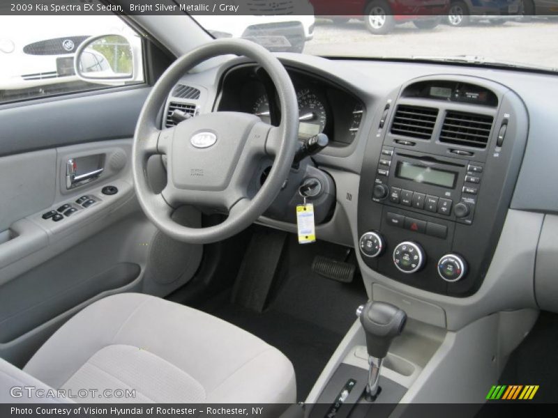 Bright Silver Metallic / Gray 2009 Kia Spectra EX Sedan