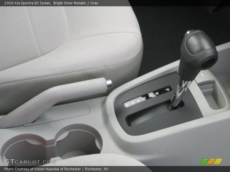 Bright Silver Metallic / Gray 2009 Kia Spectra EX Sedan