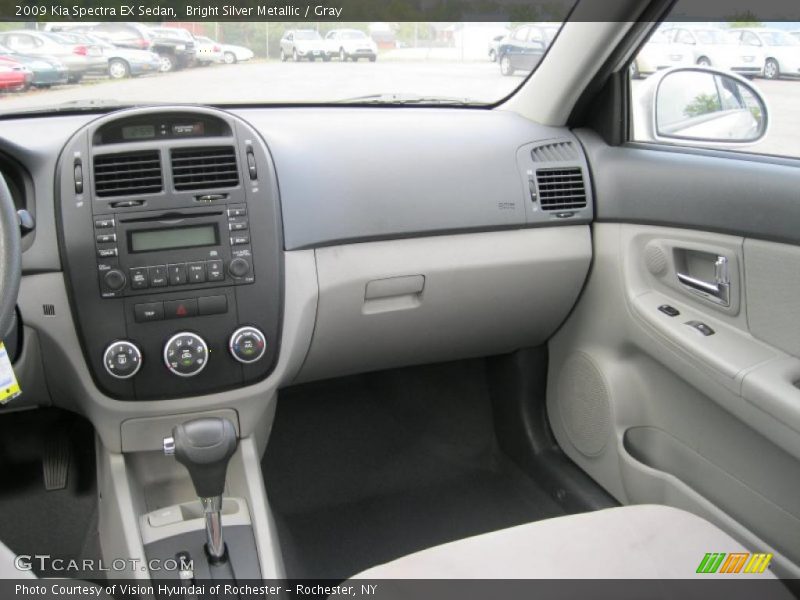 Bright Silver Metallic / Gray 2009 Kia Spectra EX Sedan