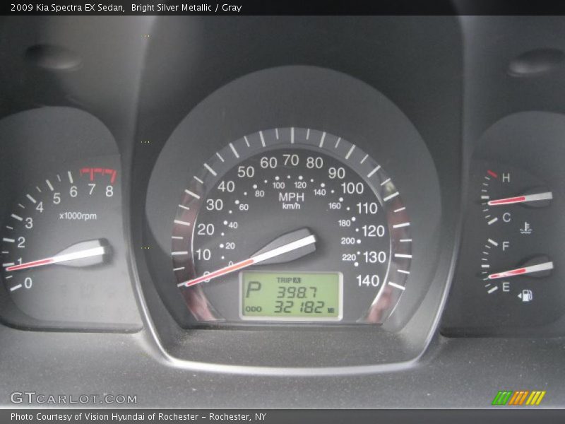 Bright Silver Metallic / Gray 2009 Kia Spectra EX Sedan