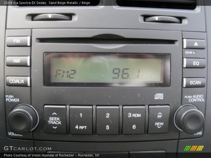Sand Beige Metallic / Beige 2009 Kia Spectra EX Sedan