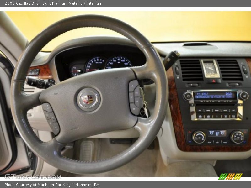 Light Platinum Metallic / Titanium 2006 Cadillac DTS