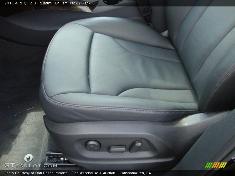 Brilliant Black / Black 2011 Audi Q5 2.0T quattro