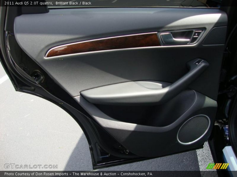 Brilliant Black / Black 2011 Audi Q5 2.0T quattro