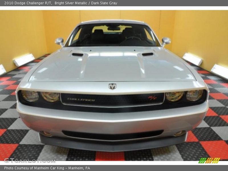 Bright Silver Metallic / Dark Slate Gray 2010 Dodge Challenger R/T