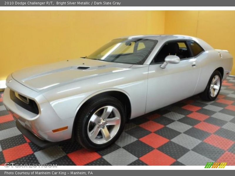 Bright Silver Metallic / Dark Slate Gray 2010 Dodge Challenger R/T