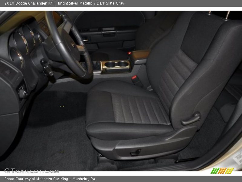 Bright Silver Metallic / Dark Slate Gray 2010 Dodge Challenger R/T