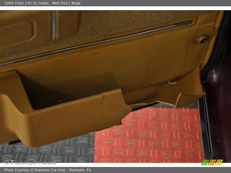 Wine Red / Beige 1989 Volvo 240 DL Sedan