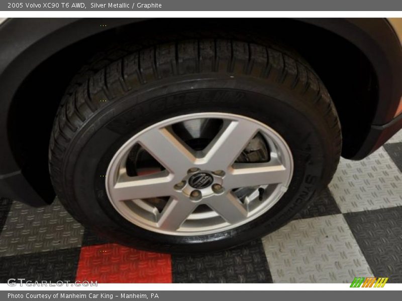 Silver Metallic / Graphite 2005 Volvo XC90 T6 AWD