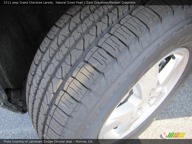 Natural Green Pearl / Dark Graystone/Medium Graystone 2011 Jeep Grand Cherokee Laredo