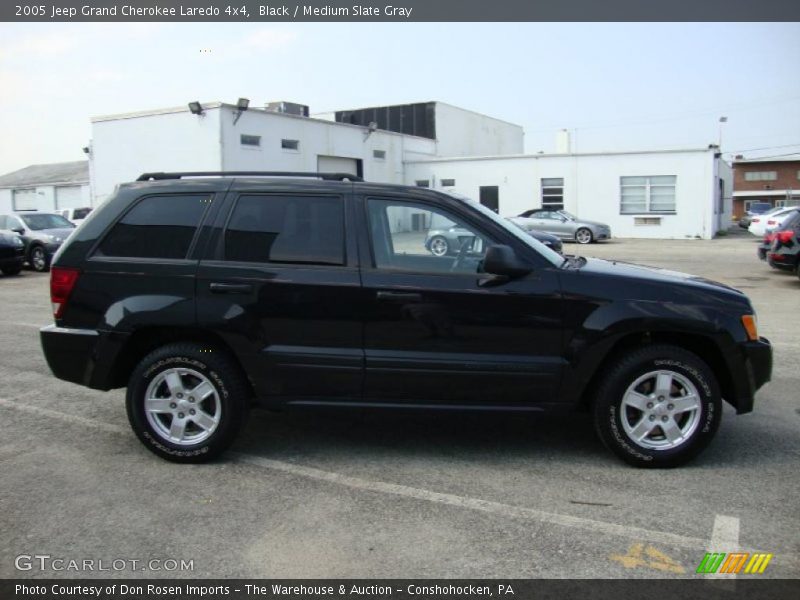 Black / Medium Slate Gray 2005 Jeep Grand Cherokee Laredo 4x4