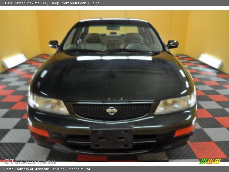Deep Evergreen Pearl / Beige 1996 Nissan Maxima GLE