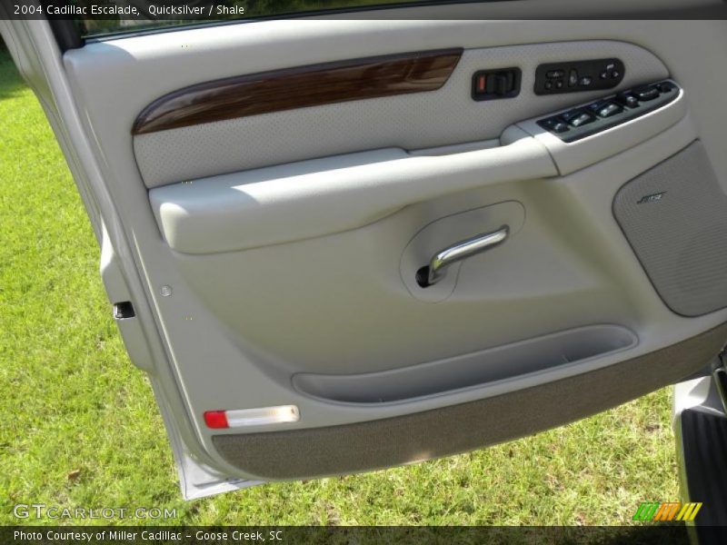 Quicksilver / Shale 2004 Cadillac Escalade