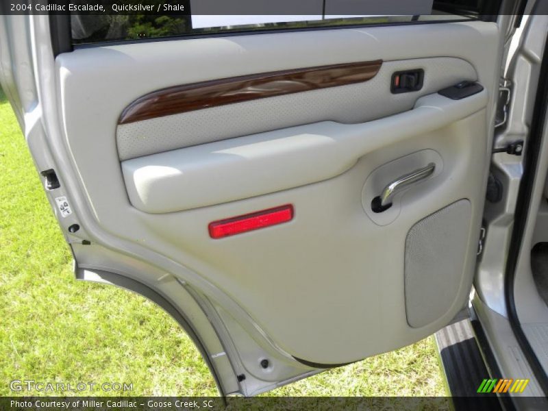 Quicksilver / Shale 2004 Cadillac Escalade