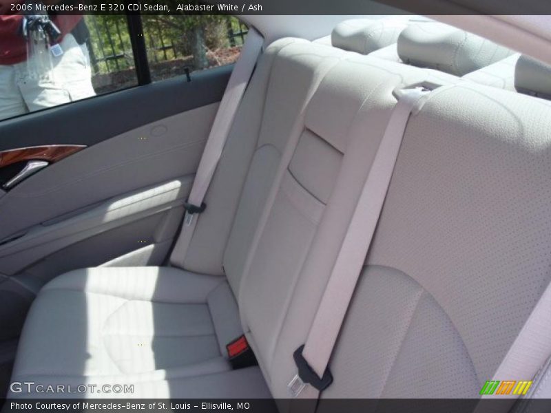 Alabaster White / Ash 2006 Mercedes-Benz E 320 CDI Sedan