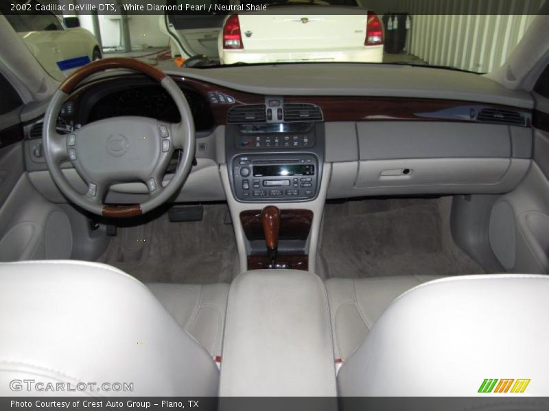 White Diamond Pearl / Neutral Shale 2002 Cadillac DeVille DTS