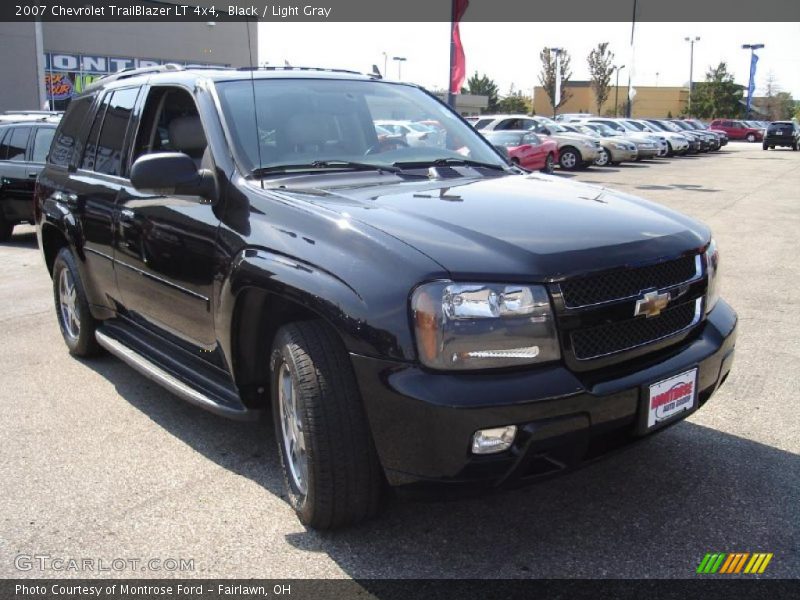 Black / Light Gray 2007 Chevrolet TrailBlazer LT 4x4