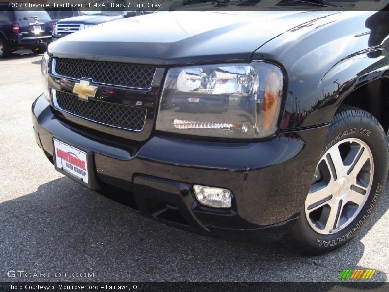 Black / Light Gray 2007 Chevrolet TrailBlazer LT 4x4