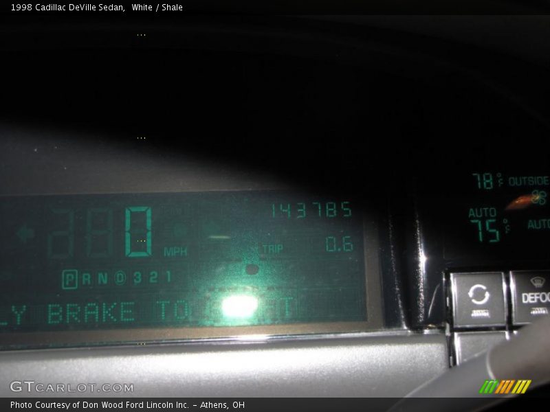 White / Shale 1998 Cadillac DeVille Sedan