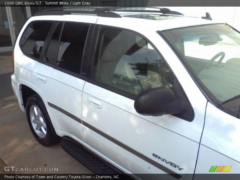 Summit White / Light Gray 2006 GMC Envoy SLT
