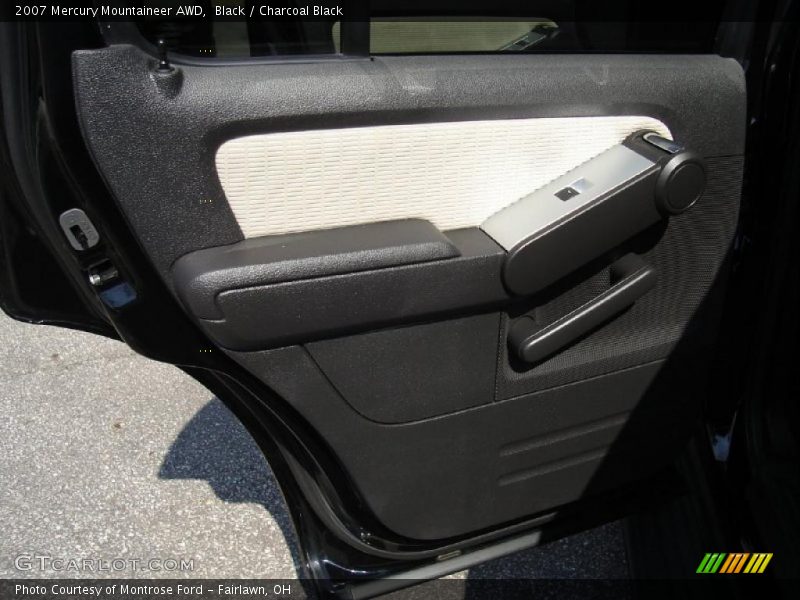 Black / Charcoal Black 2007 Mercury Mountaineer AWD