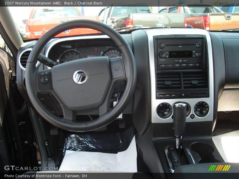 Black / Charcoal Black 2007 Mercury Mountaineer AWD