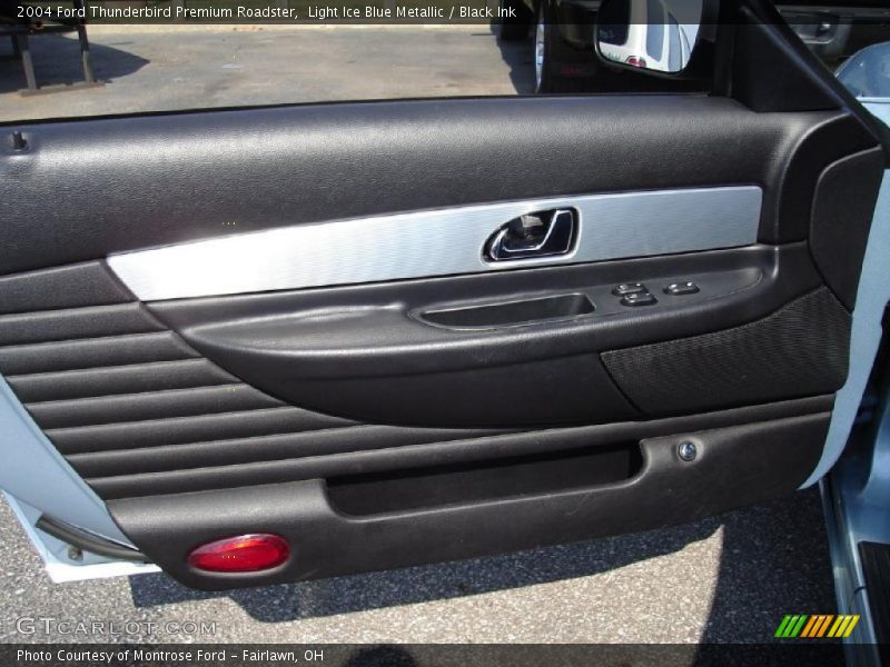 Light Ice Blue Metallic / Black Ink 2004 Ford Thunderbird Premium Roadster