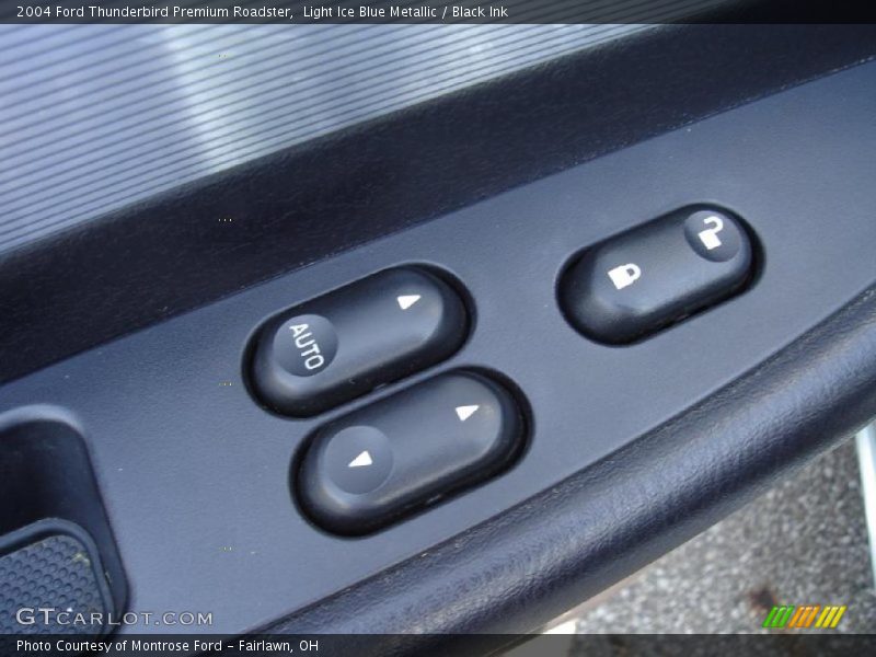 Light Ice Blue Metallic / Black Ink 2004 Ford Thunderbird Premium Roadster