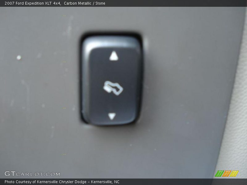 Carbon Metallic / Stone 2007 Ford Expedition XLT 4x4