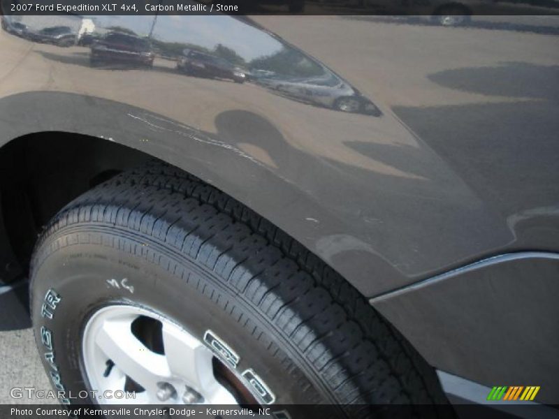 Carbon Metallic / Stone 2007 Ford Expedition XLT 4x4