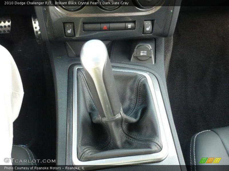 Brilliant Black Crystal Pearl / Dark Slate Gray 2010 Dodge Challenger R/T