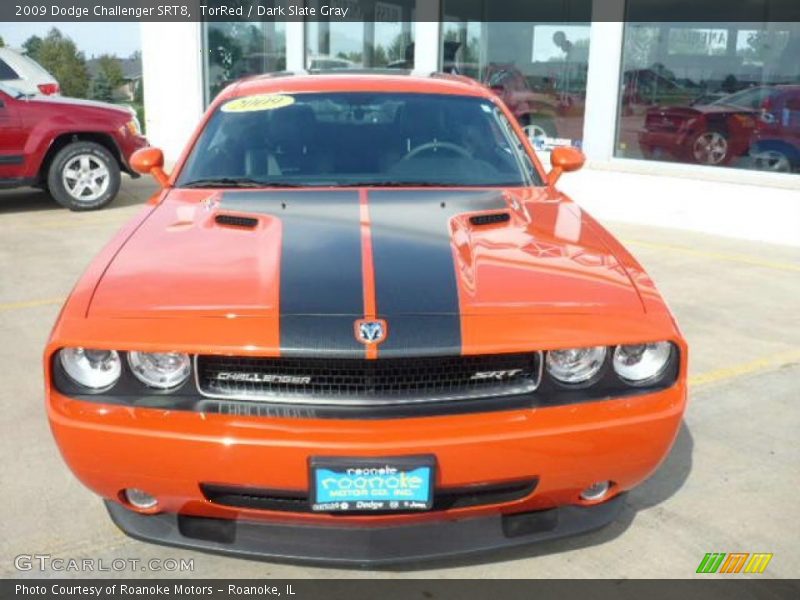 TorRed / Dark Slate Gray 2009 Dodge Challenger SRT8