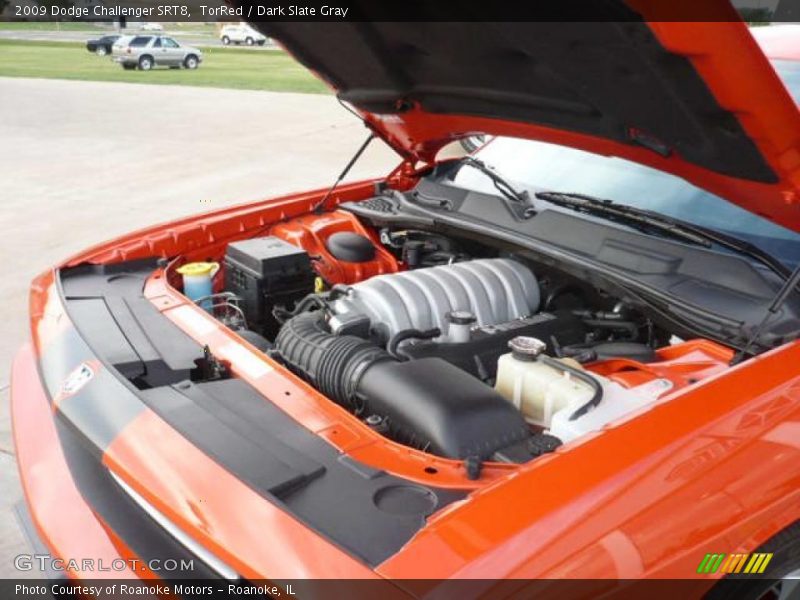 TorRed / Dark Slate Gray 2009 Dodge Challenger SRT8