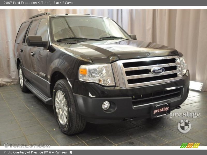 Black / Camel 2007 Ford Expedition XLT 4x4