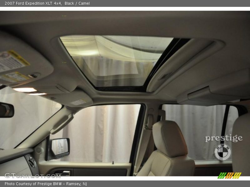 Black / Camel 2007 Ford Expedition XLT 4x4