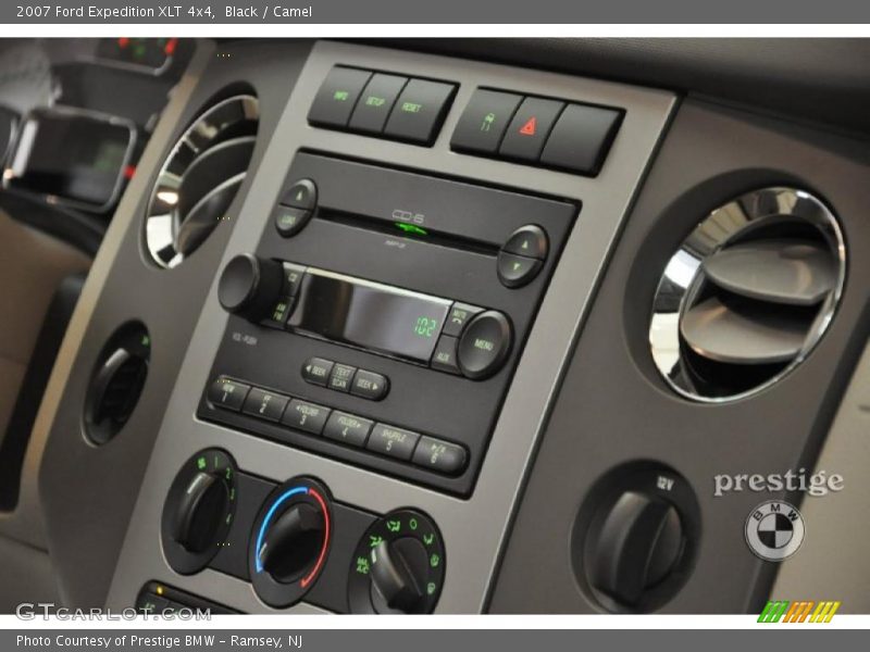 Black / Camel 2007 Ford Expedition XLT 4x4