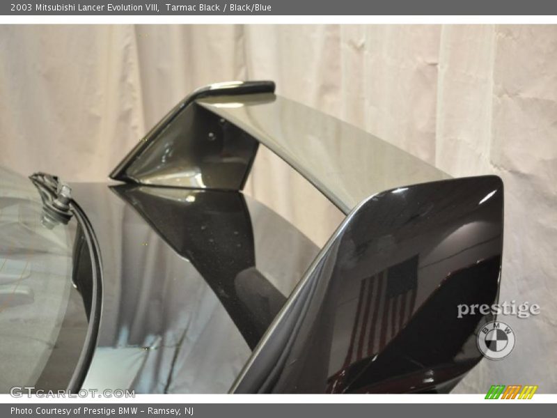 Tarmac Black / Black/Blue 2003 Mitsubishi Lancer Evolution VIII