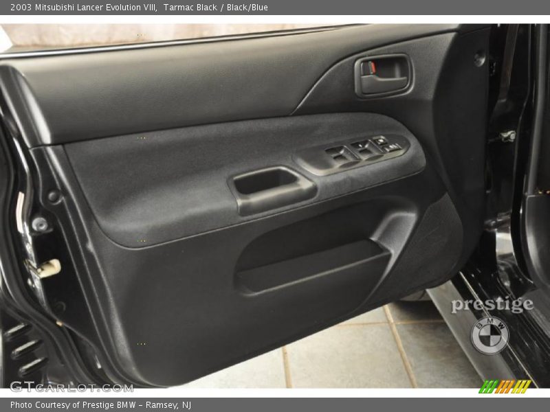 Tarmac Black / Black/Blue 2003 Mitsubishi Lancer Evolution VIII