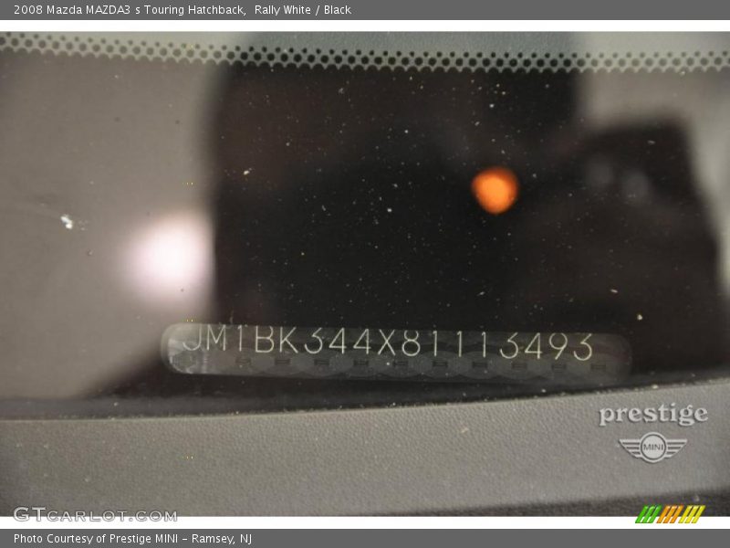 Rally White / Black 2008 Mazda MAZDA3 s Touring Hatchback