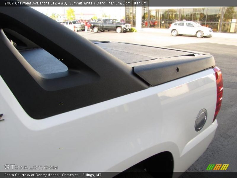 Summit White / Dark Titanium/Light Titanium 2007 Chevrolet Avalanche LTZ 4WD